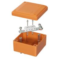 ДКС FSB10404 Коробка пластиковая FS с гладкими стенками и клеммниками, IP56,100х100х50мм, 4р, 450V,6A, 4мм.кв ДКС FSB10404 Коробка пластиковая FS с гладкими стенками и клеммниками, IP56,100х100х50мм, 4р, 450V,6A, 4мм.кв