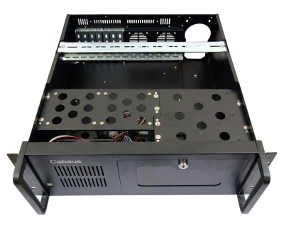 Servernyj_korpus_Cabeus_4U_2b