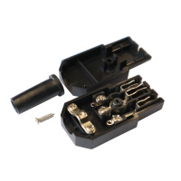 LAN-IEC-320-C13_2